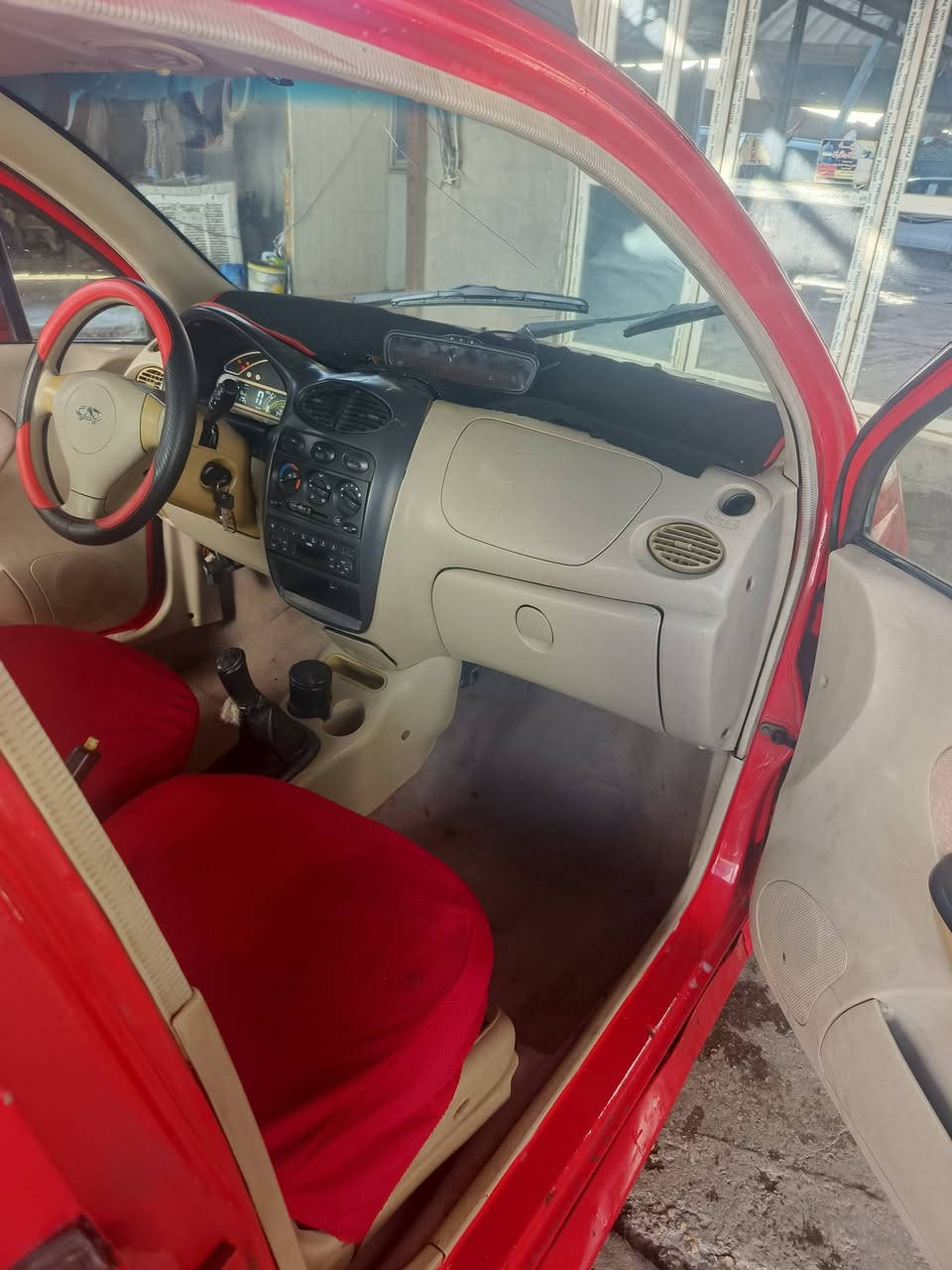 شيري كيو كيو موديل ٢٠١٠ 

مكاني كربلاء  السعر ٢٧ ورقه 
***********
