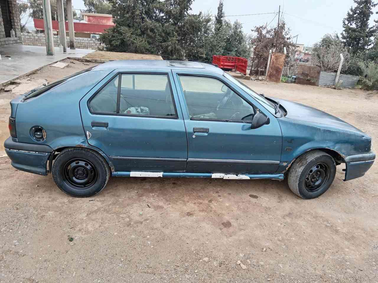 رينو 19 موديل 1994 كابون بيها شرعيها والوكيل الأول موجودين كهربائيات كلها شغاله ستيرن بور جامات كدام كهربائي تدفئه فول المحرك أثر نفخ كير شرط تواير خلفي جديد كدام نص عمر
***********
***********
