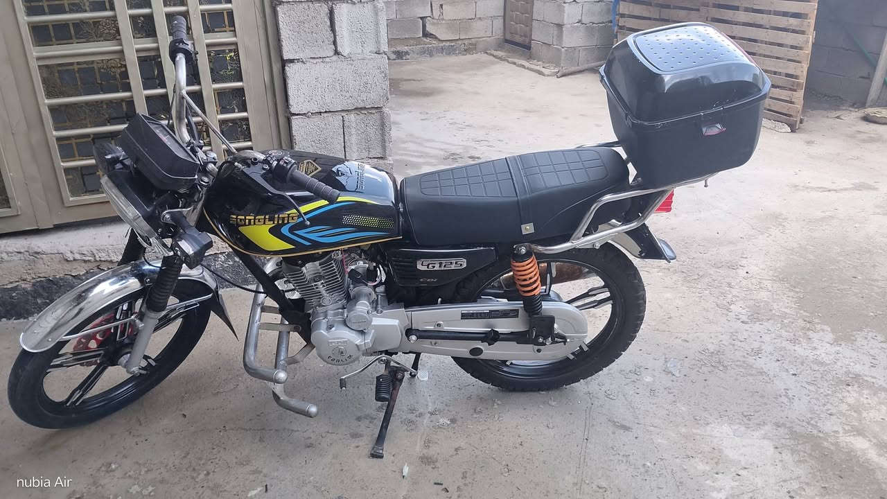 اقره المنشور قبل ما تتصل رجاا
دراجه سيفان موديل 2023 دراجه معمره وبيها نقوصات يرادلها زوج دبلات اماميه واكفه والكهربائيات تحتاج بس ربط شاديلها ضفيره جديده السعر اخوان 425وبيها مجال قليل مكاني بعقوبه قرب تقاطع الساده  ***********
