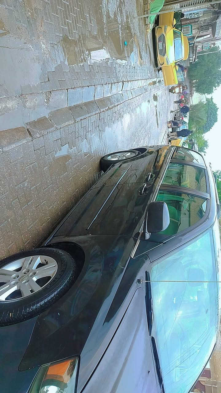 السلام عليكم دوز كرفان 2011 فول مواصفات رقم بغداد سعر 114 محرك 3600 مكاني بغداد شعله اتصال على رقم الهاتف ***********
