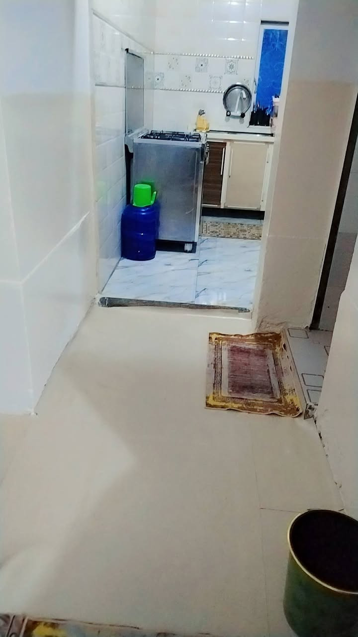 الدار للبيع مساحه 100نهايه شارع ستين عل مشروع البو جاسم بشارع الملعب السعر 20وبي مجال ***********
