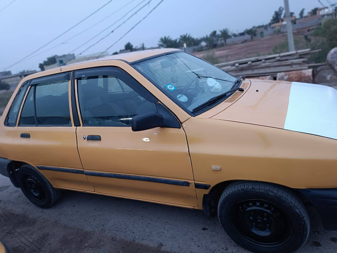 السلام عليكم ومرخصة الادمن
سايبا موديل 2013 . 
سيارات أي نقص مابيها. تبريد وتدفئه شغال
كير مكينة مكفولة 
 فقط طخة بل جاملق صفحة السايق مثل ما موضحة بل صورة. 
بل مختصر سيارة جاهزةة من آيدك للشارع 
السعر ٢٨
(المكان تقاطع النهروان ) 
, ***********  السيارة باسمي تحويل ثاني يوم
