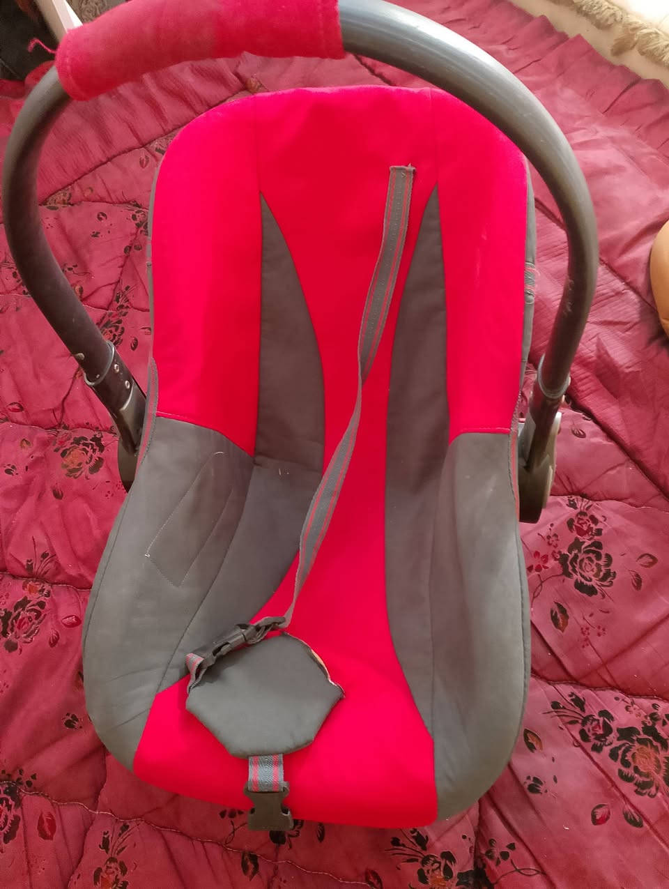 غراض اطفال للبيع الحاجه ع 5 مكان نجف شراي يتفضل خاص بس الحجله نباعت


**إذا كنت صاحب هذا الإعلان وتريد حذفه لأي سبب، رجاءا أرسل رسالة إلى الدعم الفني**