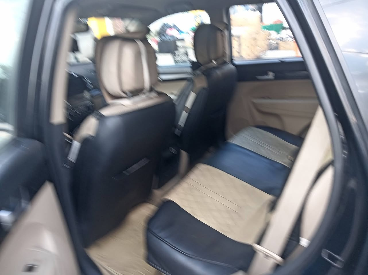 سورنتو ٢٠١٤ وارد كوري محرك ٢٤٠٠ جي دي اي ٧ راكب تحكم جهتين تبريد ٣ قطع مانع سخلفي. ويل كب ١٩ لون اسود شذره رقم بغداد السيديه هاتف ***********      السعر ١٥٠ وبيها مجاا
