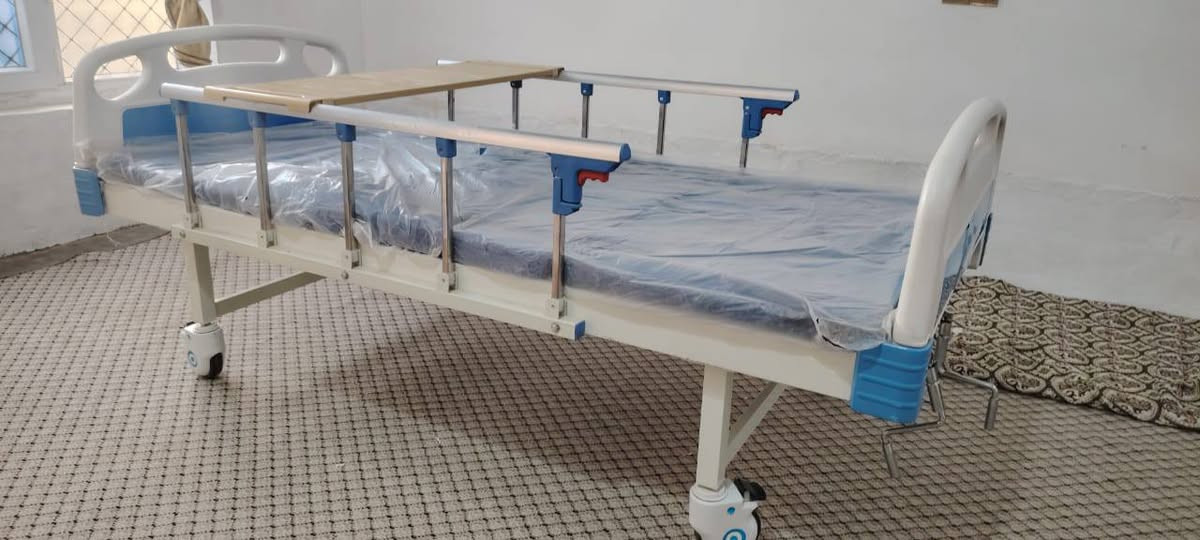 للبيع سرير طبي قابل للتحكم
السرير نظيف وقليل الاستخدام. للأستفسار سعر خاص


**إذا كنت صاحب هذا الإعلان وتريد حذفه لأي سبب، رجاءا أرسل رسالة إلى الدعم الفني**