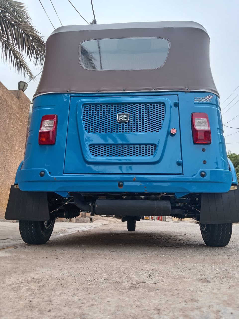 السلام وعليكم تكتك موديل 23 كفاله عامه كشر ومكينه ركز حبيبي سنويه تقرا 23 شهر ل12 مكاني ديالى بعقوبه رجائا الموشراي لايتعبني تعرفون اسعارهن 
***********
