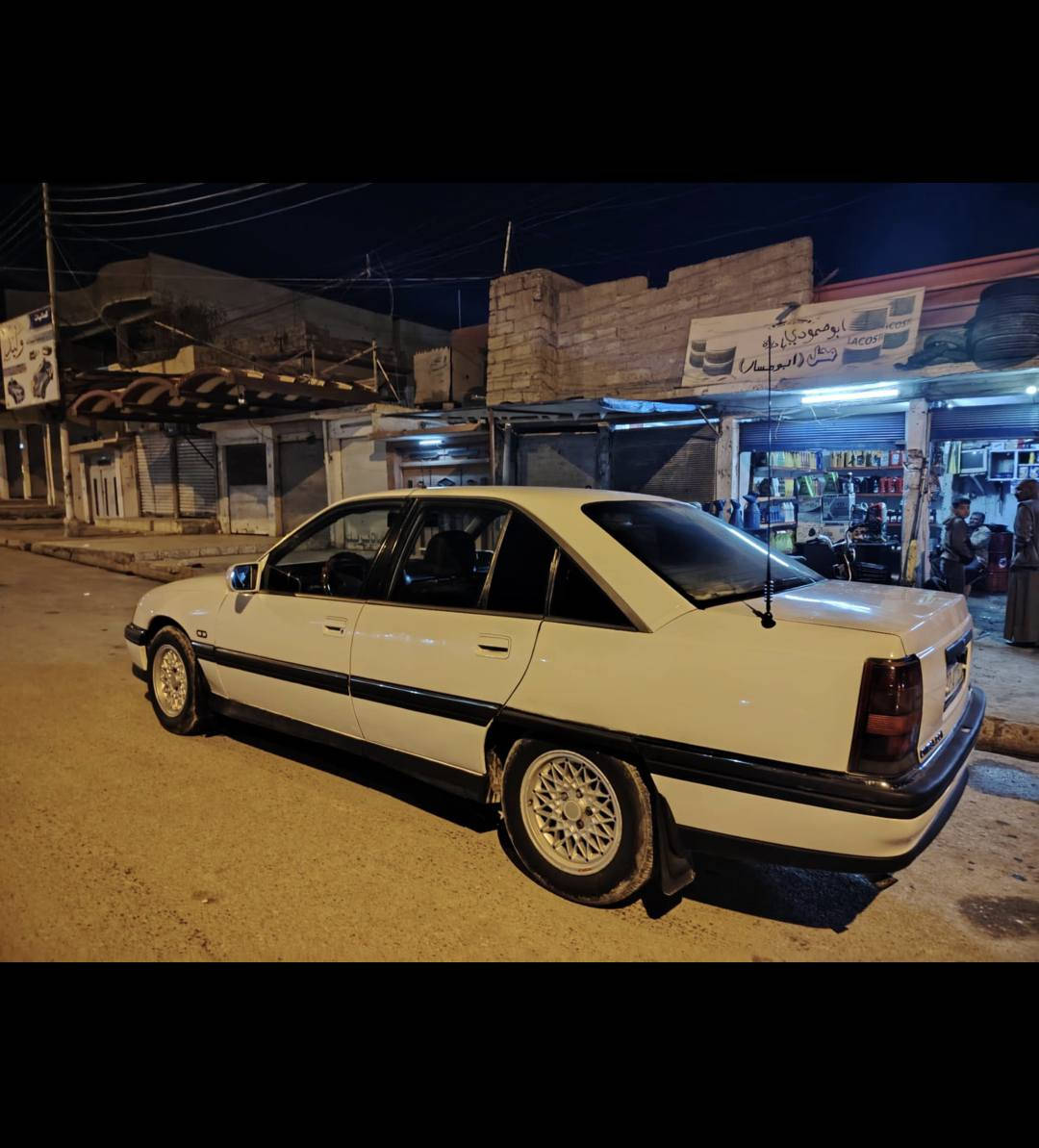 سياره اوميكا للبيع حجم عشين بدون ضرر موديل ٩١السعر ٤٥ شرط التحويل رقم اربيل  ***********
***********
