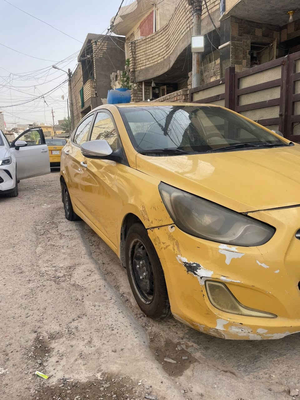سلام وعليكم اكسنت 2016 خليجي مكينه 1400 بيه ملاحضات مضحت كلهن بل صور سياره مكينته جديده مبدله السعر 68 وبيه مجال بسيط 
رقم ***********
