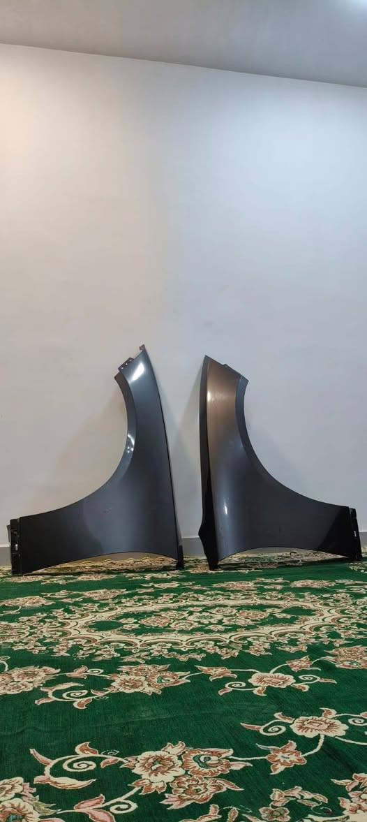 سلام وعليكم جاملغات جارجر اصليات لون فيلي موديل 16فقط تكحيل قليل ودعاميات عدد 2 العنوان بغداد حي الرساله ***********واتساب
