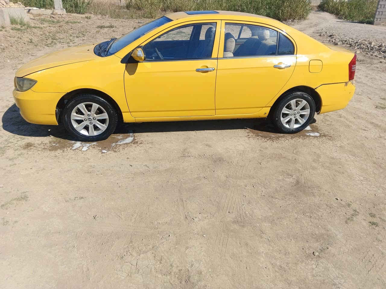 السلام عليكم
ليفان موديل 2011 وضع الشركه جاهزه 
السعر 46 
***********
