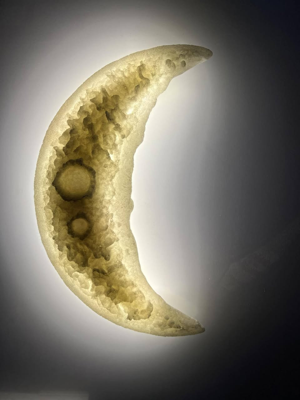 قمر
مرمر
طول 40 سم العرض 20سم
سعره 35 معه توصيل كل العراق


**إذا كنت صاحب هذا الإعلان وتريد حذفه لأي سبب، رجاءا أرسل رسالة إلى الدعم الفني**