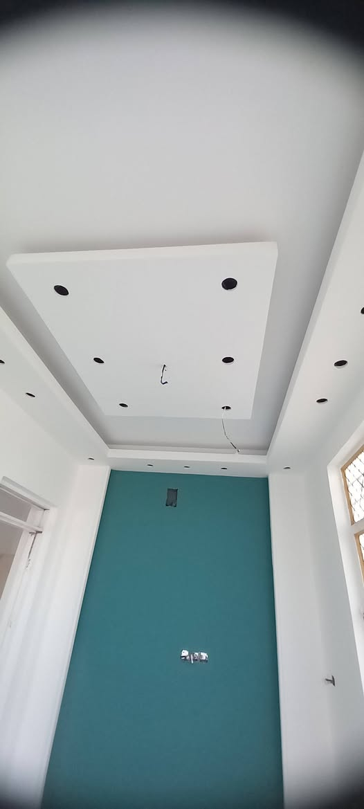 كادر صباغين او  ديكورات متفرغين مكان بغداد للتواصل
***********  لؤي الربيعي 

*********** ابو ملاك
