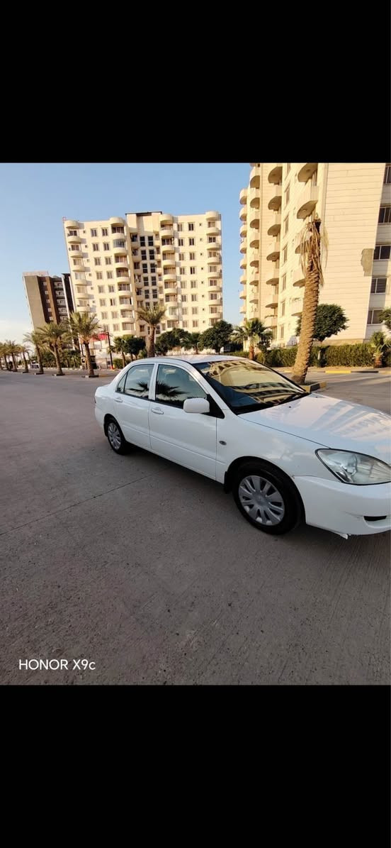 متسيوبيشي لانسر  خليجي 2008 محرك 1500بيها أربع قطع صبغ بيها ضربة خفيفة من ورا الكير و المحرك بشرط السعر 85 ورقة و بيه مجال المكان اربيل أربيل, العراق


**إذا كنت صاحب هذا الإعلان وتريد حذفه لأي سبب، رجاءا أرسل رسالة إلى الدعم الفني**