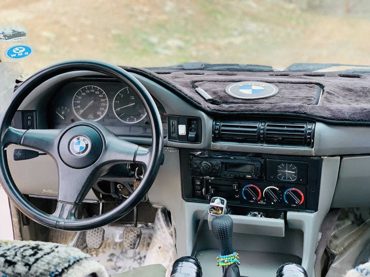 بیئێم بۆفرۆشتن مۆدیل 1992 ڕەقەم هەولێر سەنەوی تا2030تازەیە فول مواسفات بەس گێڕ عادی تابڵێ نمونەیە ناوڕەساسیە ئاوێنە گوێ بەرخە سلایتە پێش پان بۆنیت پان تایەو ویلی حەسیر لۆکە بەشەرتی گێڕومەکینەو تەحویلو غرامە سعری 46گڵاو معامەلە لەتەکیە دانیشم مشتەریت چات بنێرە


**إذا كنت صاحب هذا الإعلان وتريد حذفه لأي سبب، رجاءا أرسل رسالة إلى الدعم الفني**