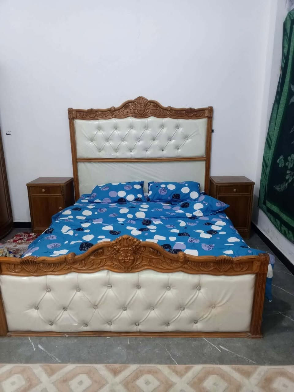 مكان الدورة 

غرفه نوم صاج كامله 

سعرهــــــــــــــــــــــــ750ـــــــــــــــــــا


**إذا كنت صاحب هذا الإعلان وتريد حذفه لأي سبب، رجاءا أرسل رسالة إلى الدعم الفني**