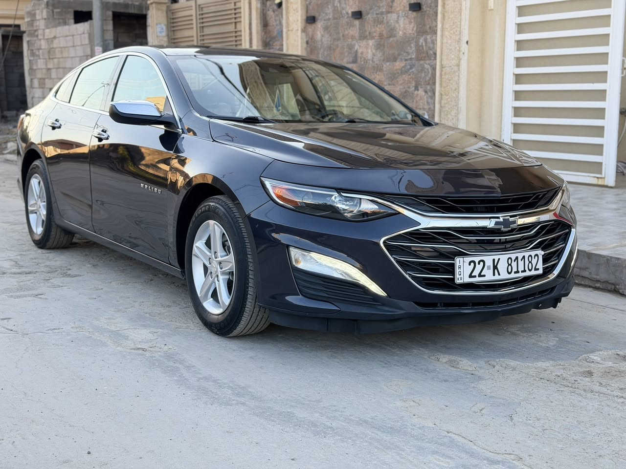 شوفرليت ماليبو 2023 رقم اربيل
عداد المسافة 31 الف
الضرر : سرقة بدون حادث ( بوند وجاملغ والصندوق ) مصبوغين 
ايرباك سليم 100‎%‎

داخل السيارة جلد عسلي مال بريمير مميز جداً❤️

المواصفات ..
شاشة كبيرة 
كاميرا خلفية 
رادار امامي 
تنبيه اصطدام 
سايق الي 
بصمة تشغيل 
بصمة ابواب 
دفيوزر خلفي دبل كزوز 
نيكلات مرايا 
نيكل يدات ابواب بريمير 
هاندبريك بصمة 
ليدات امامي 
ليدات خلفية 
سبايدر صندوق 

السيارة جاهزة من كلشي برغي ماناقصها طخم تايرات جديدة هزة وفحص جديد رقم جديد تحويل ثاني يوم بشرط 

السعر : 139 مجال بسيط للشراي ، كلشي اكو بالسوق وهاي اسعار المرتب 
للاستفسار ***********
