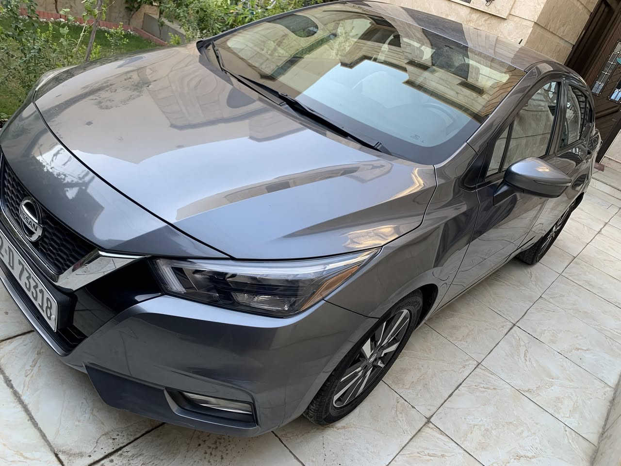 سلام عليكم

نيسان سني مكسيكي موديل 2022 للبيع 
خليجي ماشية63000 كيلو بيه بارد وشخوط ابيع ع وضعه 
محرك 1600 4 سلندر 
حساس خلفي  ويل كب  وزنون عالي وناصي  وبروجكتر   اشاير بلمري 
السعر 11900 $ بيه مجال جدا بسيط
تحويل ثاني يوم تريد وكالة تريد سنوية باسمك
السيارة متواجدة بغداد الكرادة 

 ***********
