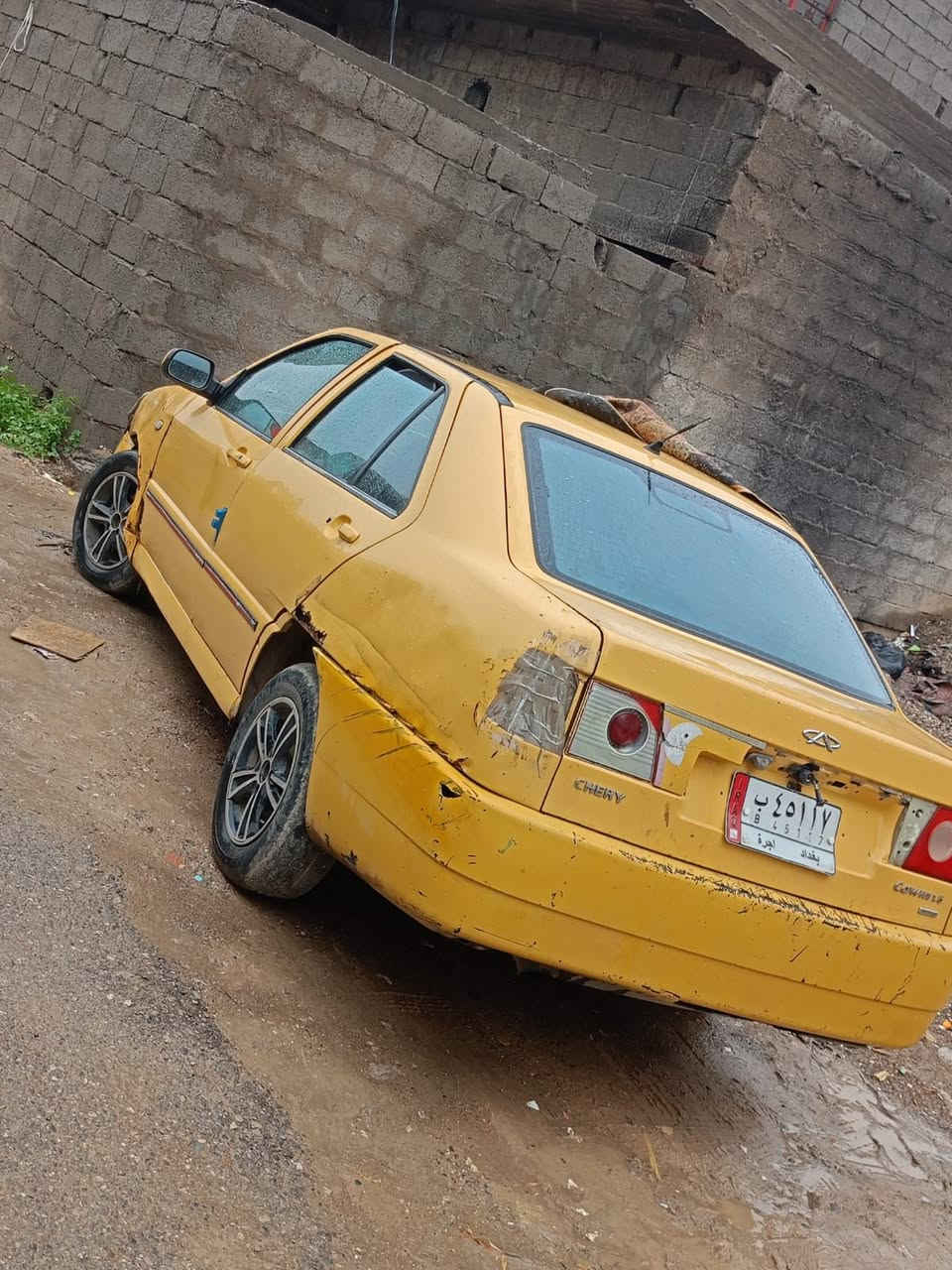 السلام عليكم شيري كوين  للبيع موديل 11 كير ومكينه كورلا مطلوبه غارمه مليون وربع رقم بغداد السنويه صاقطه صار شهرين السياره مااعرف شبيه فجئه طفت ومحتاج ضروري بيع مستعجل راعيه موجود رايده اب 12 والغرامه عليك بيع مستعجل التواصل ***********
