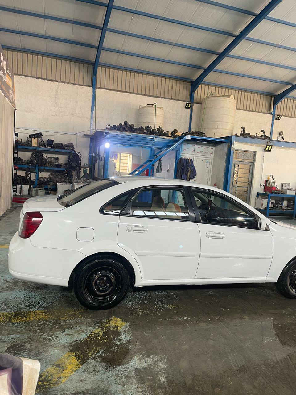 السلام عليكم
اوبتره مديل 2012 رقم بغداد انكليزي مكفوله بيه بس الهلال الخلفي كد شبر باقي السياره كفاله مكينه كير تبريد كامره صدر  تخم تاير مابيه اي نقص بسمي السعر 90 وبيه مجال مكاني حله الاتصال واتساب ***********
