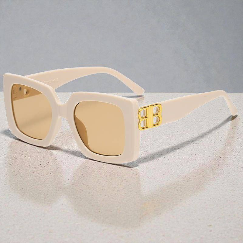 نظارات كورية 

الدرزن 12 قطعه 

سعر الدزرن 24 الف 

الحجز مراسلة الصفحة أو واتساب 

*********** 

***********
