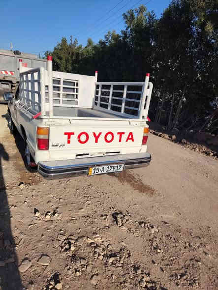 سلام عليكم بيكم مديل 88 رقم إنكليزي سنويه لل ٣٠ مكينه وكير جديد سعر 38 وبيهه مجال *********** /***********
