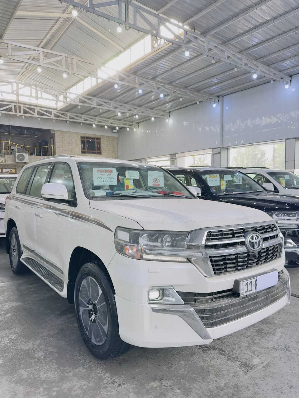 قطعة نادرة 🥇🧿🪬
2021 (وكالة البريم)🆘
ماشيه  KM 23 الف ✔️
رقم بغداد 🇯🇵
البيع او مراوس 🆒
محرك 6 سلندر سعة 4.0 لتر (يولد 271 حصان)
ناقل حركة أوتوماتيكي.
نظام دفع رباعي.
فتحة سقف (سلايت).
جنوط (ويل) مقاس 20 بوصة.
إضاءة LED وعدسات.
حساسات أمامية وخلفية.
صندوق كهربائي وشفط.
مقاعد جلد فاخرة مع تبريد وتدفئة.
مقاعد كهربائية.
3 شاشات (شاشة ملاحة أساسية وشاشات خلفية).
4 كاميرات لرؤية محيطية.
ثلاجة تبريد بلد.
شاحن لاسلكي وبصمة تشغيل.
تشغيل عن بعد.
 
السيد ماهر (***********) ☎️
