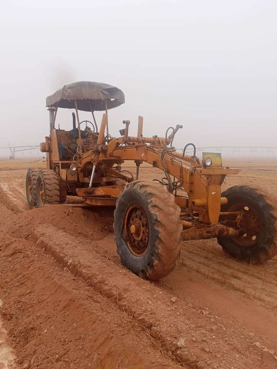 السلام عليكم
گريدر كوماتسو للبيع، حجم 37
كير بگ واحد
باسمي رقم كربلاء 
رقمي: ***********
