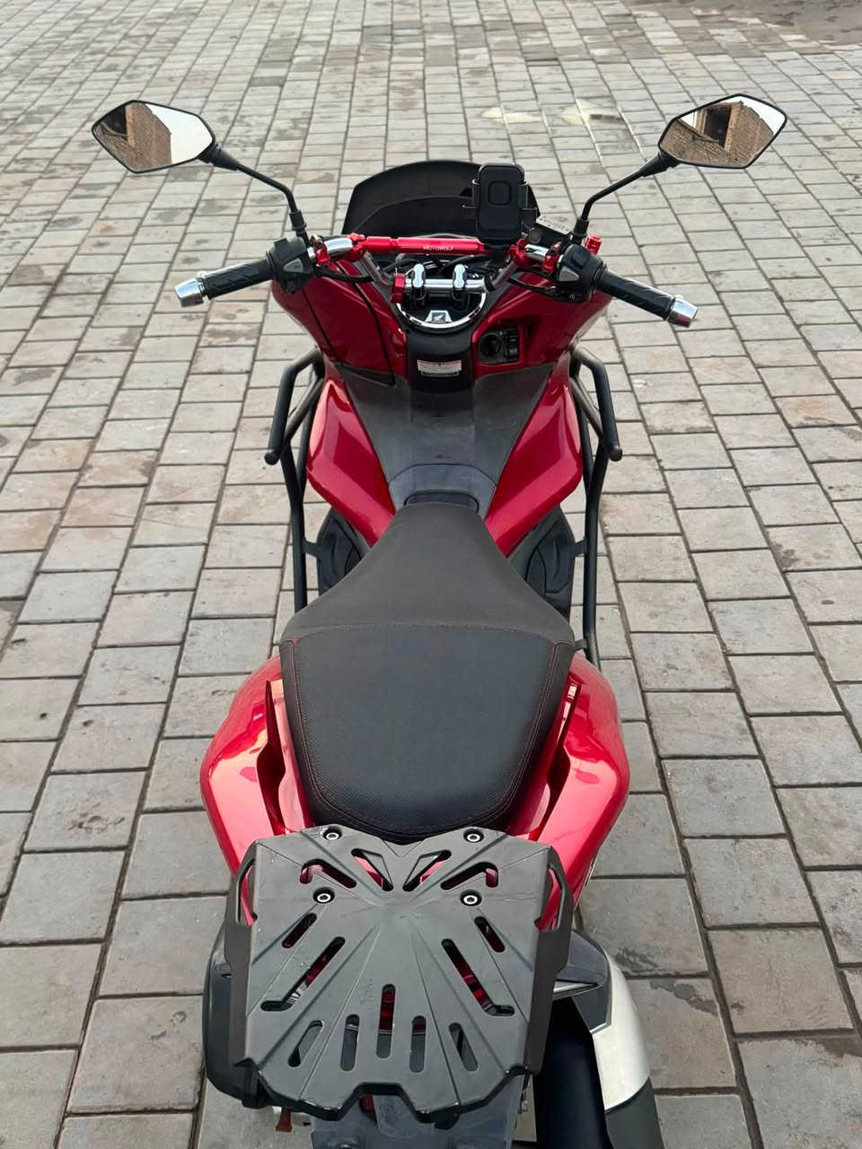 سلام عليكم Pcx  جيل لثالث ياباني Jf مكفوله كفاله عامه ماشيه 36 الف دراجه تتعب تكول جديده حساس زدحام حساس ستان كلهه شغال دهن موتل بانزين محسن. موديل 2020 تخم تاير بلاد عليه تزويد من ضياع سبيسي حته عده بل صندوك مكاني بلديات ***********
