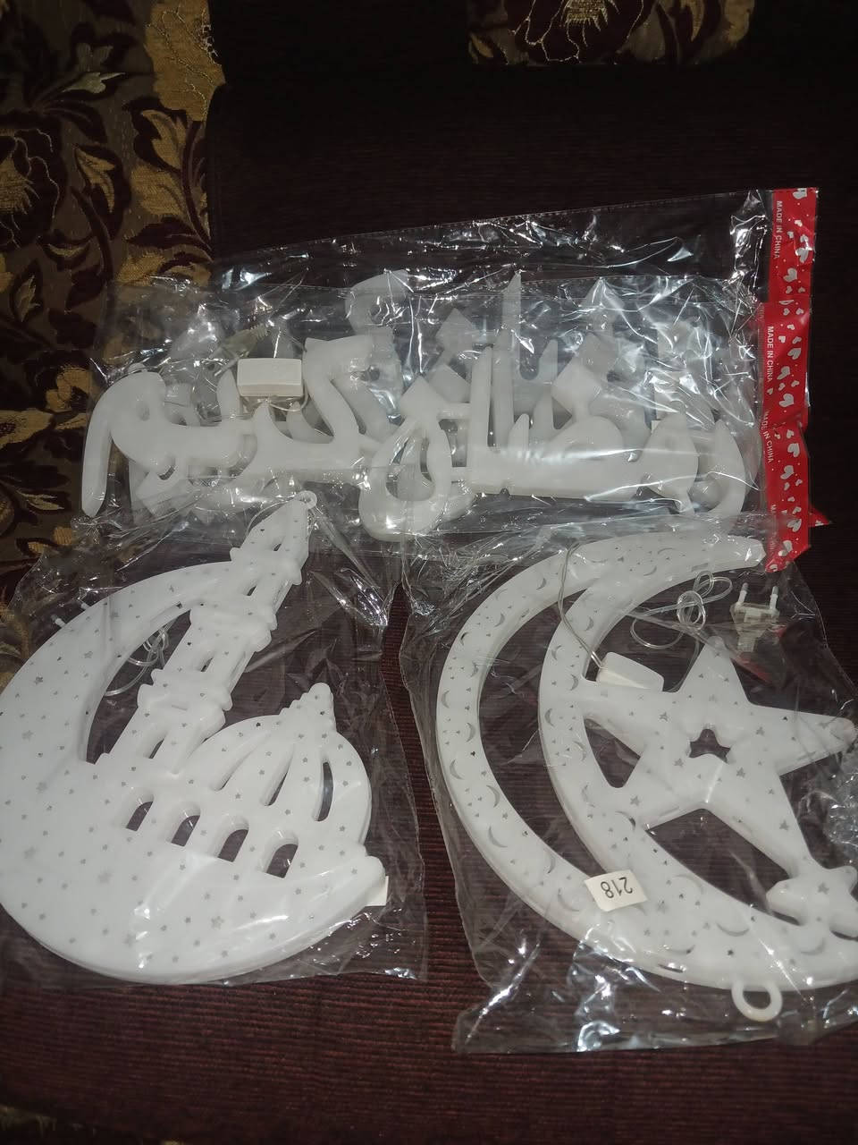 رمضانيات
نشرات كبار ٣٠٠٠
نشرات حجم صغير ١٥٠٠
فوانيس ١٥٠٠
***********
