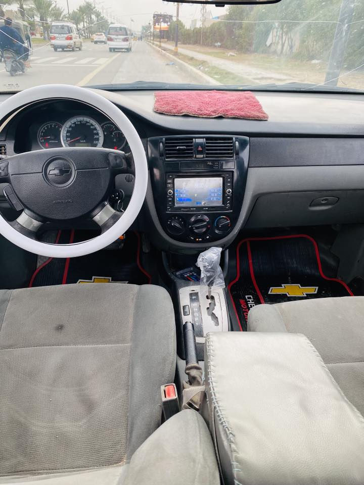 سلام عليكم سياره اوبترا للبيع موديل 2011 شركه العامه لسيارات مبدل بيه باب الصدر بدون اي دواخل مصبوغه حزام تخم تاير ويل جديد صدر إمامي وخلفي جديد كير محرك خير من الله مكان السياره بغداد ام الكبر والغزلان السعر 65 وبيه مجال بسيط الاستفسار ***********
