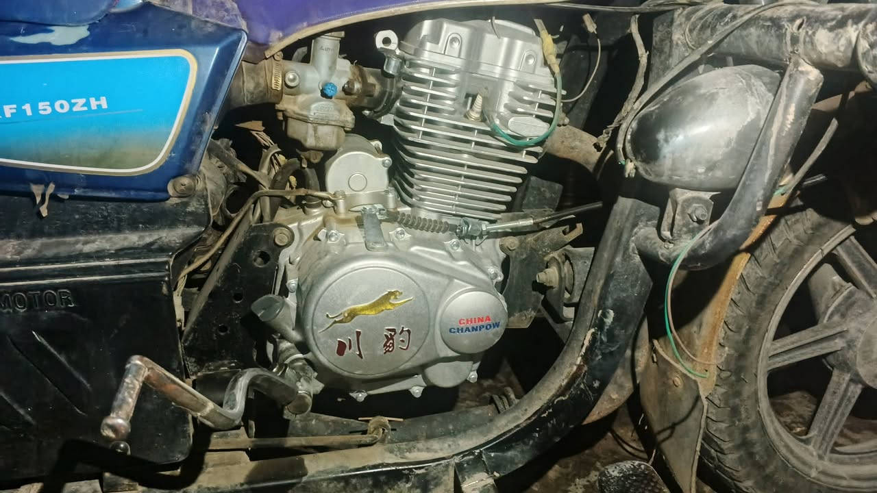 سلام عليكم ستوته جمره للبيع 2020ومكينه 2025قبل سبوع شادهه تايرات جدد السعر 1600وبيه مجال اوراق اصوليه وكامله مكان بغداد تقاطع درويش***********
