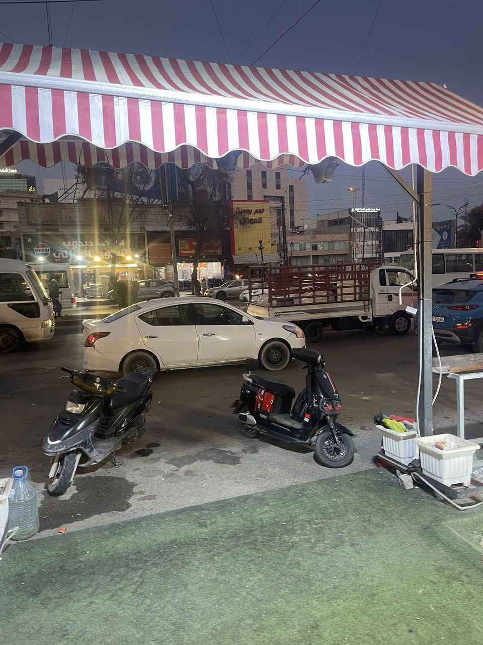 السلا عليكم غراض شوي كامله لبيع معه بترنينه وشايش وطبكات عريس مكنهم الكراده ساحه كهرمنه


**إذا كنت صاحب هذا الإعلان وتريد حذفه لأي سبب، رجاءا أرسل رسالة إلى الدعم الفني**