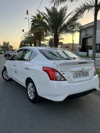 نيسان سني ٢٠٢٤ رقم أربيل ماشية ٦٠ الف سيارة نضيفة وجاهزة من كلشي قبل ش...