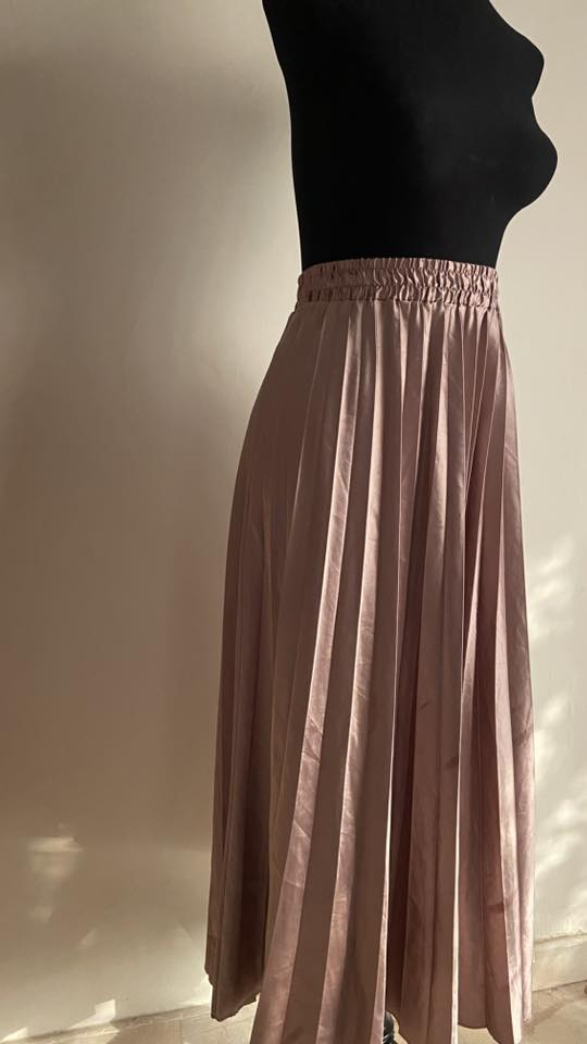 تنورات للبيع مستخدم قليل جدا كلهم جدد وأغلبهم من ستاند بلو والقياس يلبسن من 42 لل 46 والسعر من 8 الف لل 5 الف وموجود هواي قطع للبيع إذا تحبون خاص


**إذا كنت صاحب هذا الإعلان وتريد حذفه لأي سبب، رجاءا أرسل رسالة إلى الدعم الفني**