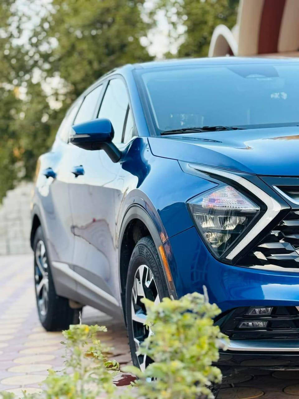 السلام عليكم كيا سبورتج موديل ٢٤ امريكي لارج اللون ازرق والحادث والفئة مدروجه بالصور المعروضه
سيارة حلوة وعظمتها حلوة وجديده ماشيه ٤٨٠٠٠ قابل للزيادة رقمها حلو كربلاء دولي ٨٠٨٢٠ وبيها صبغ شويه من الجاملغ الأيسر الامامي وخشم البنيد ونص قبق الحنطه 
طاك ايرباك ستيرن 
سيارة تدفئه كشنات جلد وشاشه متصله وشحن واير ليس سيارة مفوله ماعدا الفتحه
الارضيه مسويها جلد لسهوله التنظيف
الكشنات مغلفهن نايلون علامه كيا
غلاف ستيرن جلد
غطه دشبول حمايه 
بس اكو صوت بلمشط بسيط اثر الجاروب جان خالع ومن المطر صاير هيج...
منقول.. 
الاتصال على *********** غير موجود ع فيس
