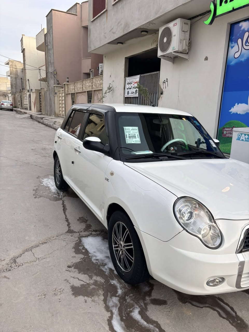 ‏موديل 2012 مكينة ‏شرط كير ‏ شرط ‏طخم ‏جديد تبريد شغال رقم جديد كابون بنزين شرط تحويل بدون أي صبغ أي ضرر  شاشة وحساسات  وكاميرا السعر 65 
*********** 
0750 9124354
