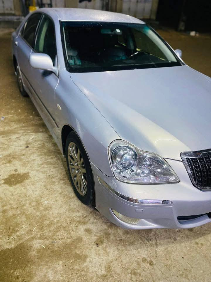 سلام عليكم سياره ماجسته سياره كصه قماره فقط سياره فول مواصفات عده الفتحه 5دكم 3بردات غرفه جلد كشنات تدفه تبريد كشنات كهربائي ثلاجه كامره خلفيه رادرات اماميه خلفيه بصمه ذهبيه بيبان 4بصمه ستيرن كهربائي شاير ترحيب بل مري متوم رقام وسنويه نكليزي جديد طبق لاصل سعر 50مكاني البصره ***********بيع فقط اعتذر عن المراوس
