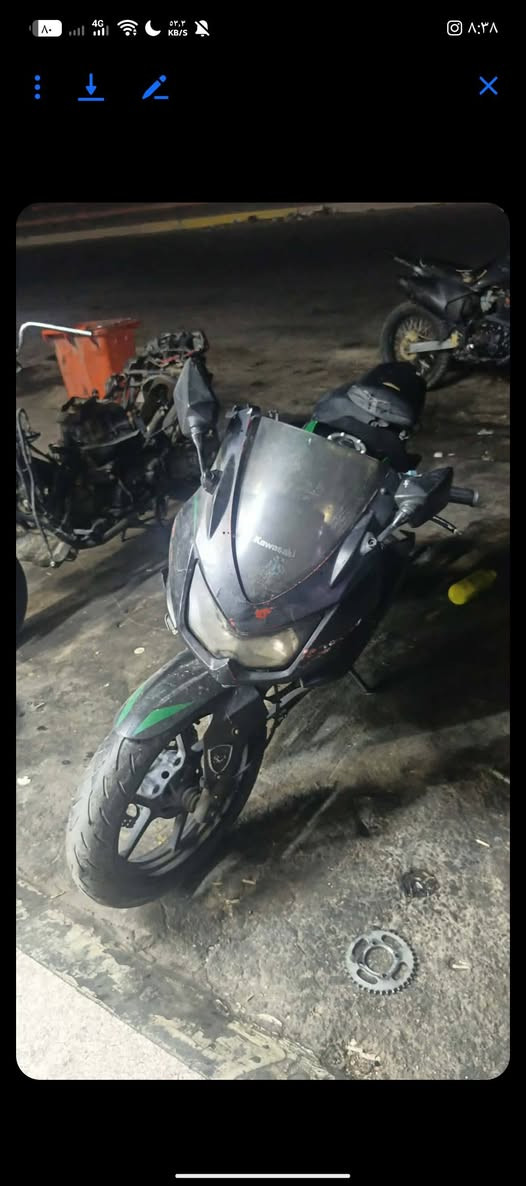 كاوسكي 300cc مرقم للبيع 
سنويه و اللوحات على التحويل 
الدراجه ناقصه بس كفرات 
مكينه بلاد برغي واحد ما مفتوح اي نقوصات ما بيها 
للاستفسار : ***********
