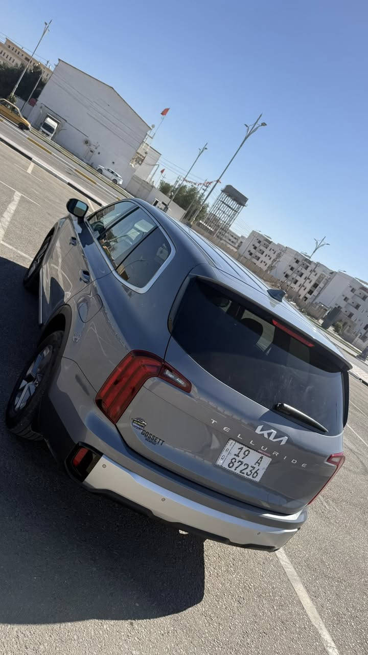 كيا تولرايد 2024 رقم كربلاء  شهداء سبعه راكب  وارد امريكي حادث جاملغ  صور الحادث بل منشور 

سبعه راكب 

بصمه دخول ذكي 

كشنات جلد 

ماشيه 9 الف مايل  

اربع مودات قياده 

الصندوك يجي عتيادي مو كهربائي

تبريد ثلاث قطع 

رادار امامي 

قياده ذاتيه

تحديد مسار  

تحكمات جهتين 

شاشه متصله

وكل كشن بيه شاحن تايبسي

نظام إطفاء السياره في الازدحامات

كامره دواره 

وبعد بيها هواي مواصفات 

السعر 265$ 

***********
