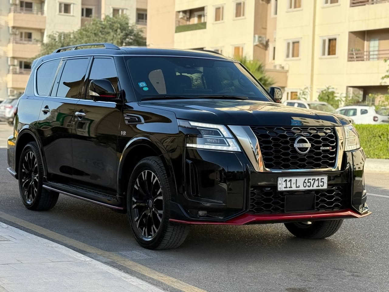 نيسان باترول بلاتينوم 
موديل 24  مغلفه ppf بلكامل 
نيسمو اصل 
ضمان شركه السور 5 سنوات 
ماشيه 14 الف 
كفاله عامه 
8 سلندر فول الفول
السعر 68,800$
*********** 
مكاني زيونة
