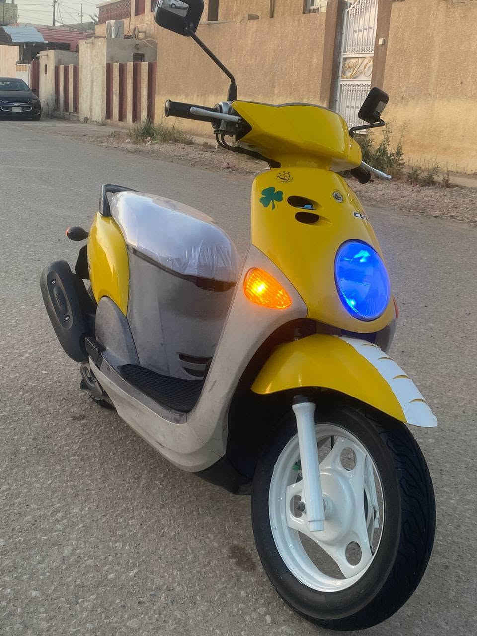 دراجه فله البيع الدراجه مامفتوحه وحلوه تجي تشوف نفس ماتشوفه بلصوره وجيب وياك فيتر لامن ***********هاذه رقمي وخادم الدرجه معروضه بواحد و150
