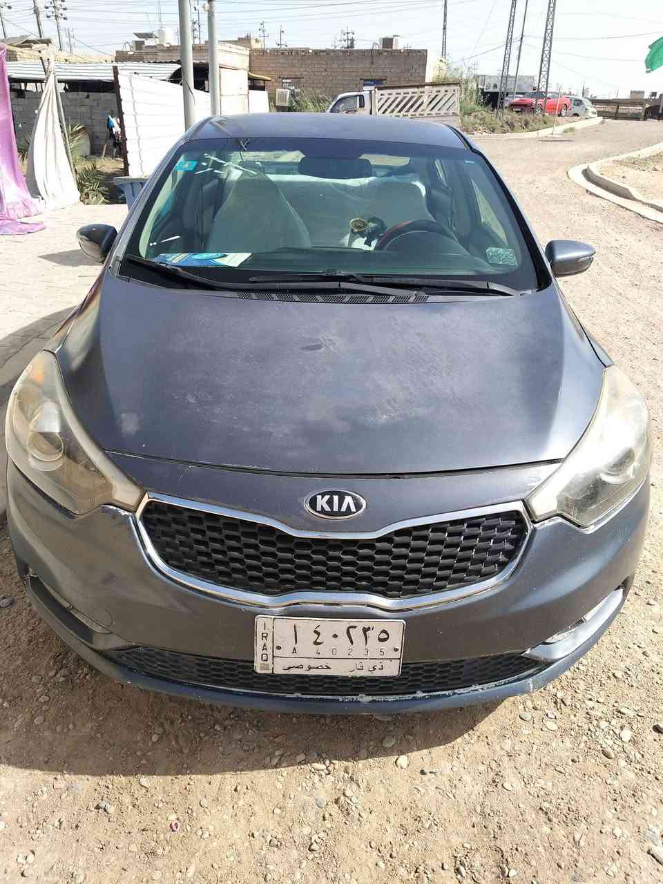 السلام عليكم اخوان كيه فورتي موديل 15 وارد امريكي رقم ذي قار مراوس او بيع ابيكم حته اذا بيه ضربه السعر الي معروض 90 وبيه مجال اخوان ماكو وعود ولاحد يكلي شبيه سونار موجود ***********بيه وات ساب السياره موجوده بلعماره
