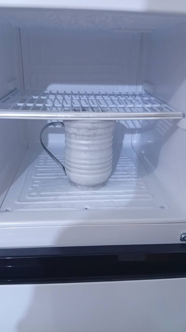 ثلااجه للبيع استعمالهه شهرين فقط مكاني كربلاء واتساب***********
