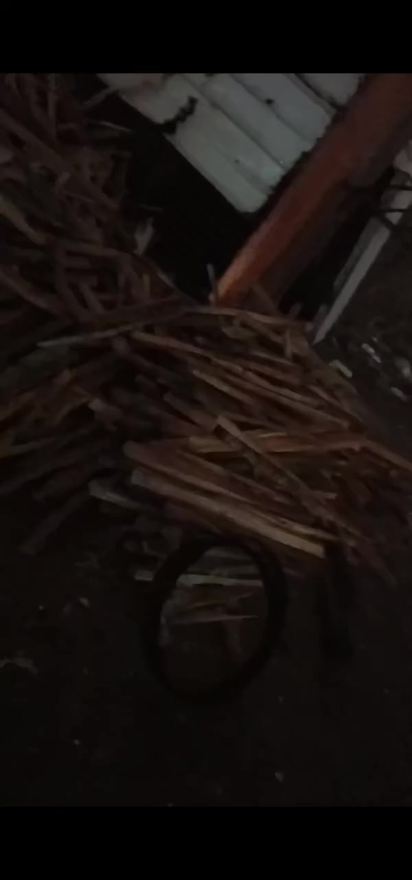 سلام عليكم يوجد لدينه حطب مشرح علطن ويوجد خدمت توصيل الكافت المحافظات 
‏‪***********‬
***********
