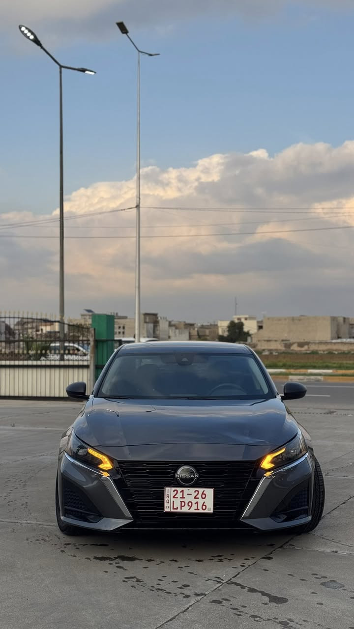 التيما موديل 2024 كاتي شمالي دخوك جديد
مكان السيارة كركوك 

مواصفات :

اوتو بريك امامي

اوتو بريك خلفي 

رادار امامي 

رادارات جانبية 

حساسات خلفية 

كامرا خلفي 

بصمة 

تشغيل عن بعد 

رقم الشاصي : 1N4BL4BV7RN357732

السيارة بدون صبغ حادث بسيط جدا ايرباك ستيرن تك تكمة مبدل بلادي السيارة كاملة للاخبر ماشية 59مايل وقابل للسيارة تترقم شمالي اربيل سليمانية دهوك 

لمعرفة السعر واتس او اتصال ع رقم ***********
