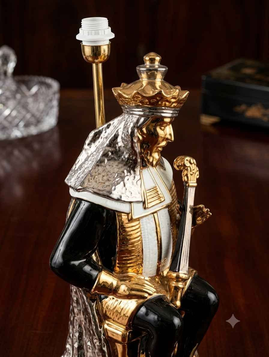 بسم الله 
قطعه متحفيه 
تمثال من البورسلين والمعدن حجم ضخم طلاء دوبيله دهب عالي جدا مع طلاء فضه 
يصلح للاستخدام ك اباجوره 
ارتفاع 65
عرض 40 القاهرة, مصر


**إذا كنت صاحب هذا الإعلان وتريد حذفه لأي سبب، رجاءا أرسل رسالة إلى الدعم الفني**