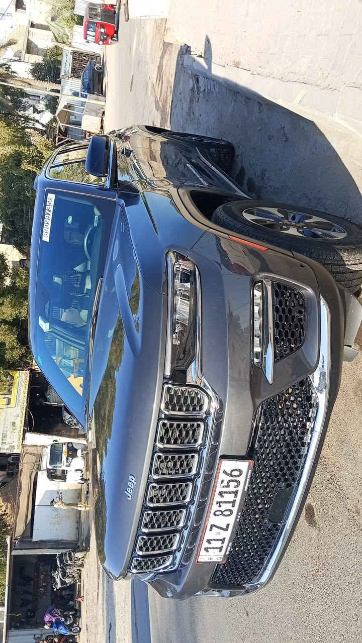 من رخصه مدير الكروب
جيب 2024 فول موصفات كدام عينك سياره هايبرد 
حادث جاملغ نصه مصبوغ والبنيد مبدل السعر 29500
المكان  
رقم ***********
