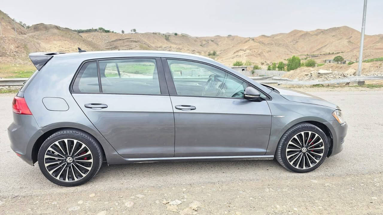 گۆلف مۆدێل ۲۰۱۷ نمونە لە جوانی 
مەکینە ۱٨ تۆڕبۆ مرغوب 
گێڕو مەکینە بەشەرت نەکرایتەوە 
سەرفو بوخارو سەوت بەشەرت
مواسەفات tsi ئەمریکی 
۳پارچەی پێشی سبوغە بێ ناوگرتن
 ڕادێتەشی بیلادیە 
سەنەوی تا ۲۰۲۹ نوێیە بەناوی خۆمە 
نرخ 127 مەعمەلێکی کەم موشتەری نیت بێزارمان مەکە گۆڕینەوەش ناکەم
ژم ***********wats app
*********** أربيل, العراق
