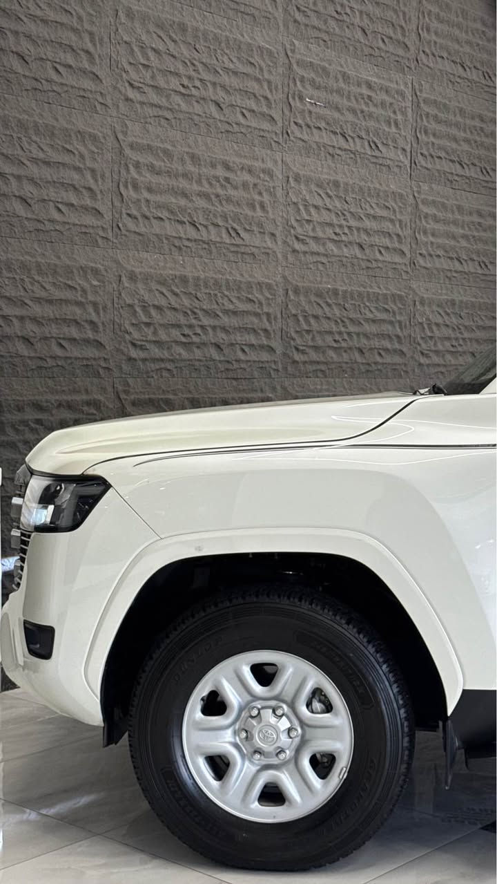 Toyota Land Cruiser 2024 GX V6
بستەک چاملغ پێشەوە بۆیاخ
لەگەل ڕۆخی بۆنیت
کامل PPF
7 هەزار کیلۆمەتر رۆشتوە
*********** أربيل, العراق
