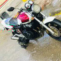 بطح للبيعsb400 جيل اول محرك شرط صافي دمعه دراجه شرط شلعه و معدل والمحر...